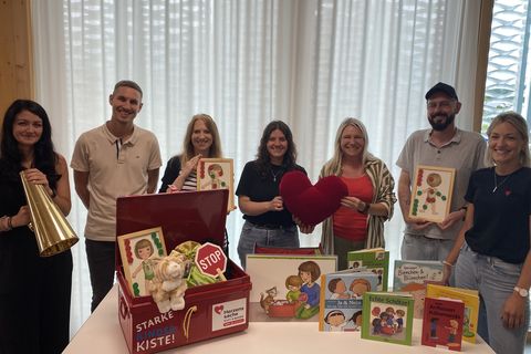 Die Kitas „Grabbenescht“, „Abenteuerland“, „Wirbelwind“ und der Waldkindergarten Schwann setzten das Projekt „Echte Schätze! Präventionsprogramm“ ab dem kommenden Kindergartenjahr um.