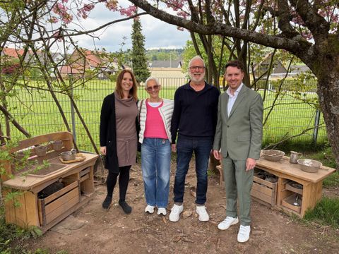 Die neue Matschküche im Außenbereich der Kita "Gabbenescht".
