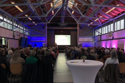 2023 hat der Jahresauftakt in Feldrennach stattgefunden, dieses Jahr feiern wir in der Straubenhardthalle
