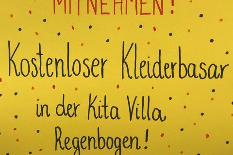 Kleiderbasar der Kita Villa Regenbogen