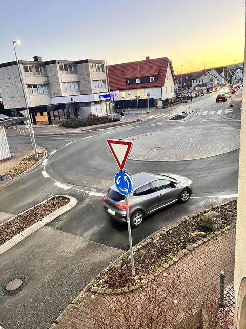 Der Kreisel in Schwann ist wieder frei.