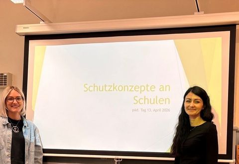 Die Kinderschutzfachkräfte Kjara Allion (links) und Jennifer Laupp begeleiteten den pädagogischen Tag der Grundschulen Schwann, Langenalb und Ottenhausen.
