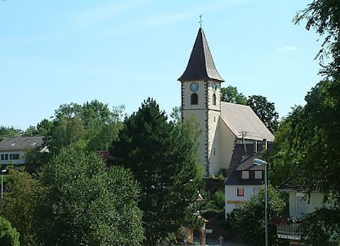 Blick zur Stephanskirche Feldrennach