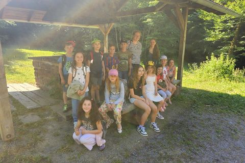 Die Kinder aus der Ferienbetreuung Langenalb, haben in der ersten Woche viel erlebt.